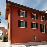 Casa Rossa - Regarda Travel Ferienhaus *