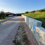 Casa Rossa - Regarda Travel * Bardolino