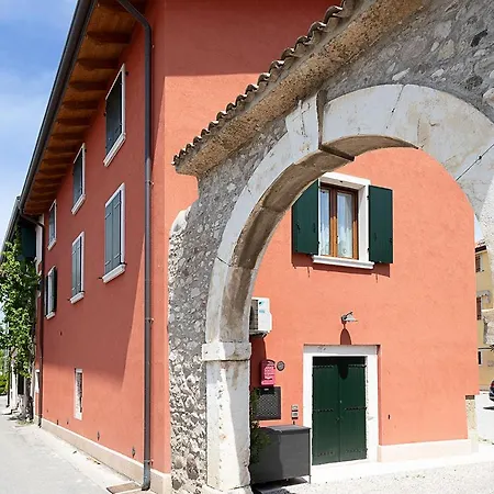 Holiday home Casa Rossa - Regarda Travel