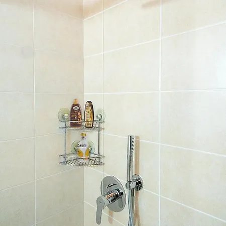 Casa Rossa - Regarda Travel *