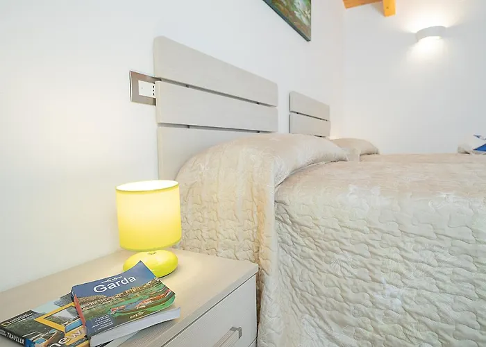 Casa Rossa - Regarda Travel Vakantiehuis *