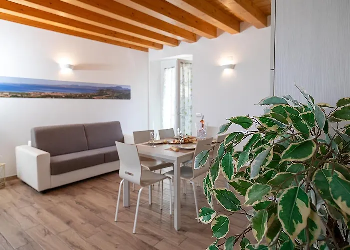 Casa Rossa - Regarda Travel Casa de Férias Bardolino