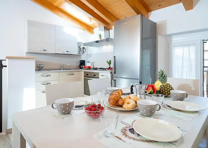 Casa de Férias Casa Rossa - Regarda Travel Bardolino